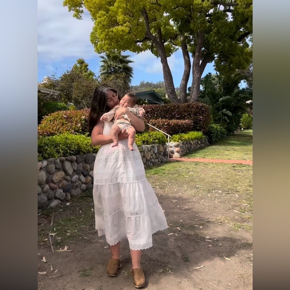 The Adele Dress | Pearl Embroider | S | Christy Dawn - Picture 4 of 14